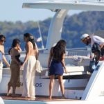 DEVIN BOOKER YACHT PARTY WITH BIKINI-CLAD GIRLS